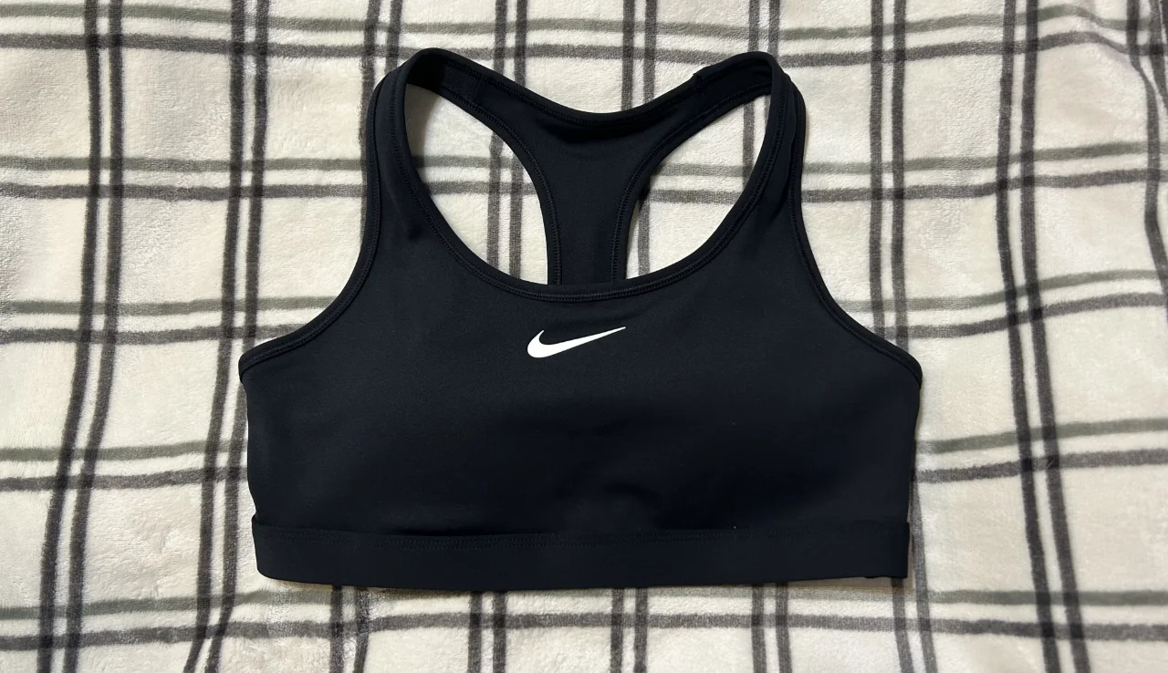 Nike · Talle M