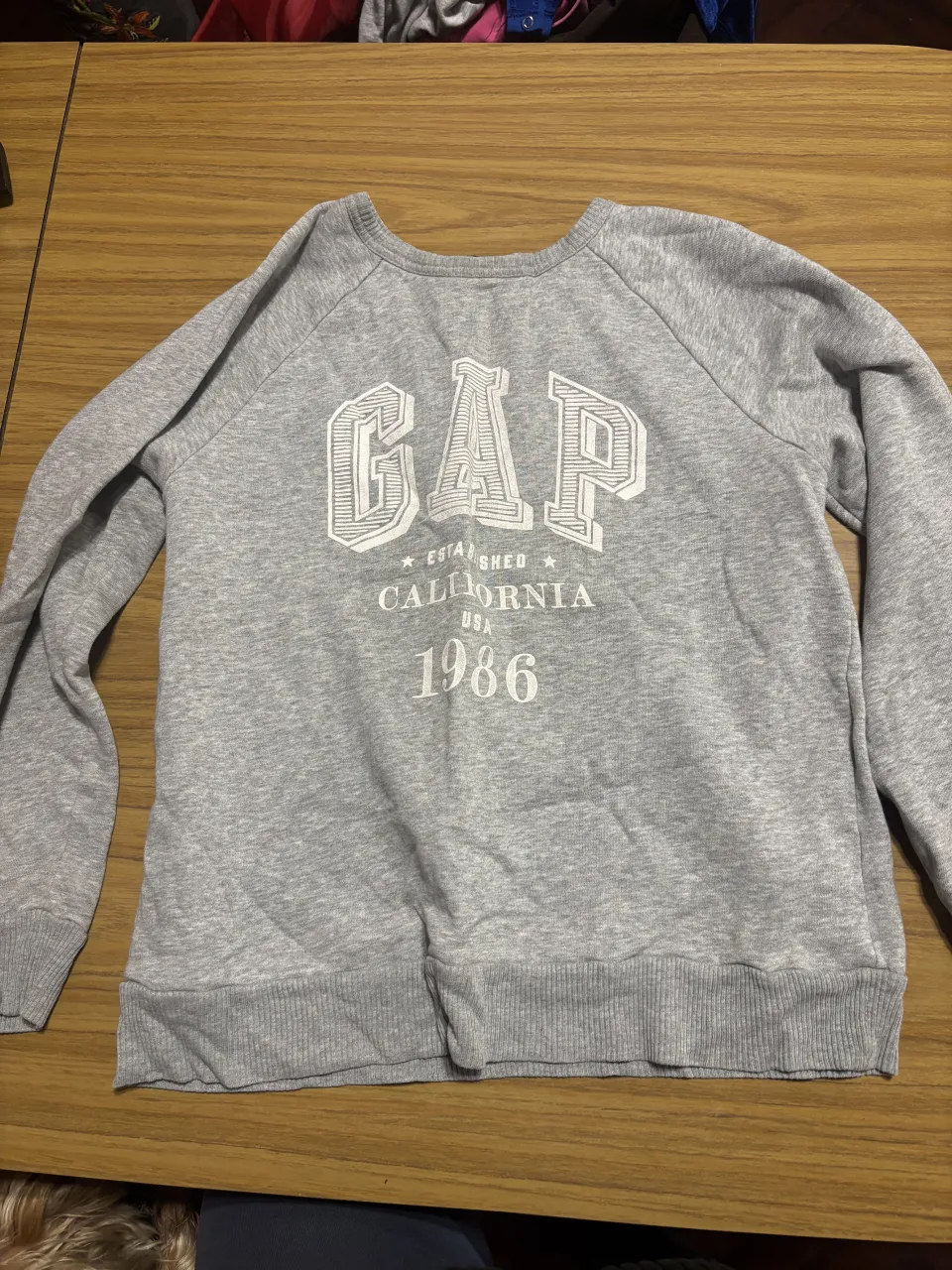 Buzo GAP · Talle M