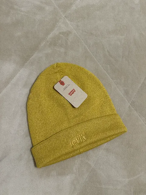 Levi's