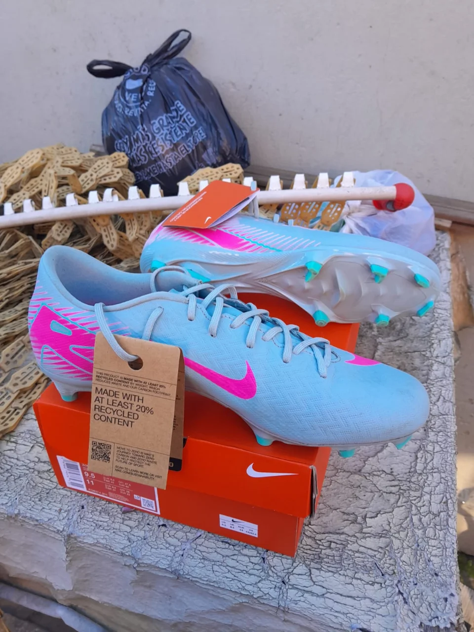 Nike · Talle AR 42
