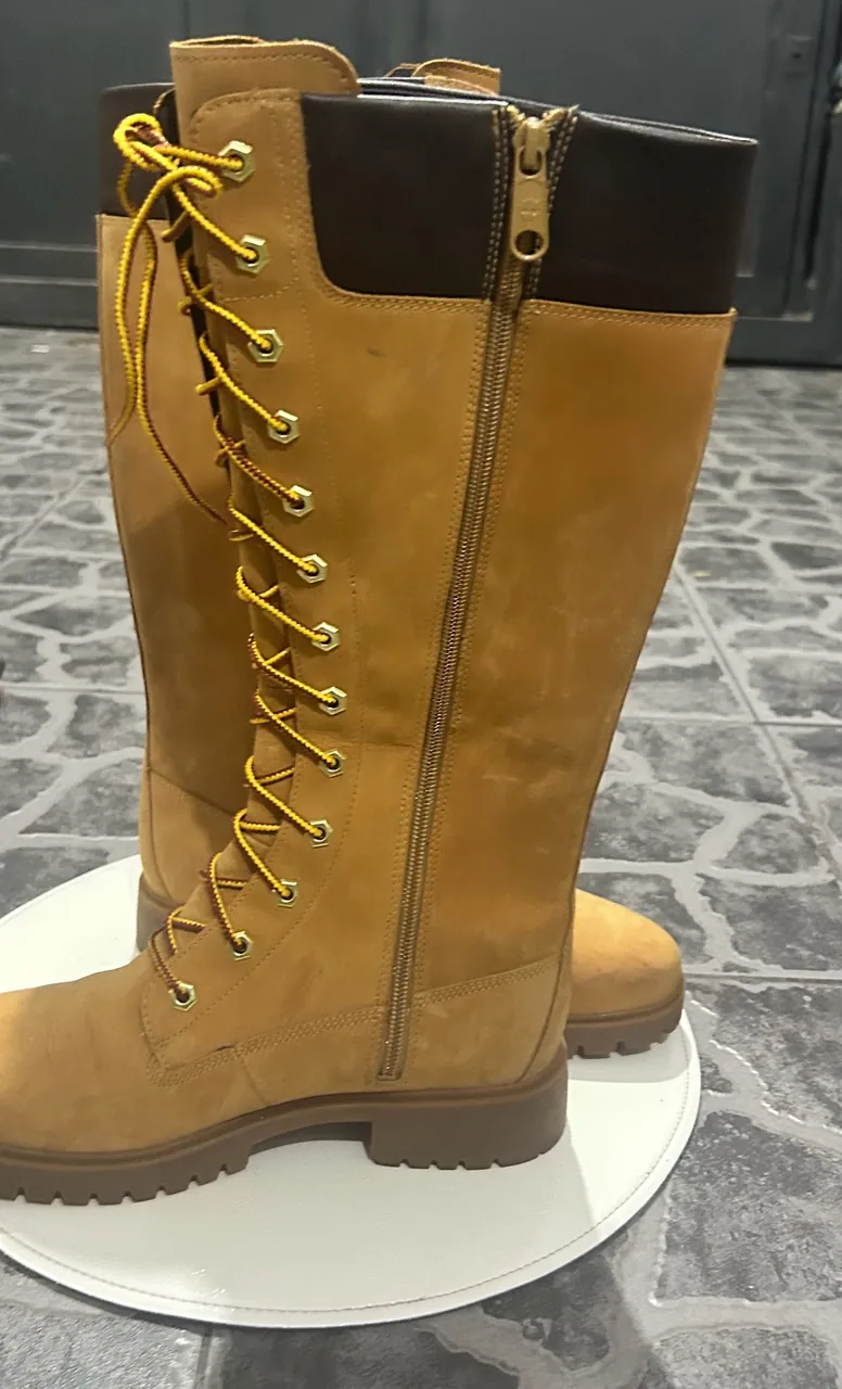 Timberland · Talle AR 38
