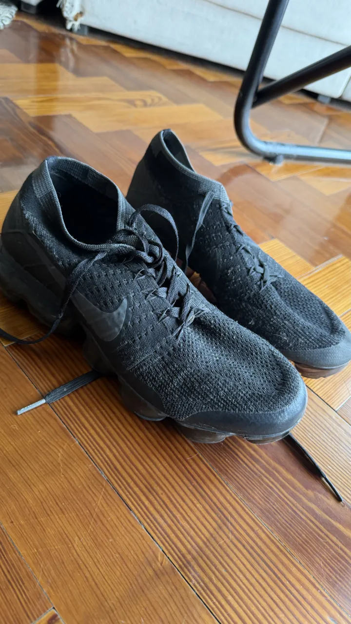 Nike · Talle US 9.5