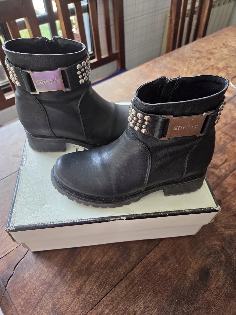 Sarkany · Talle AR 35
