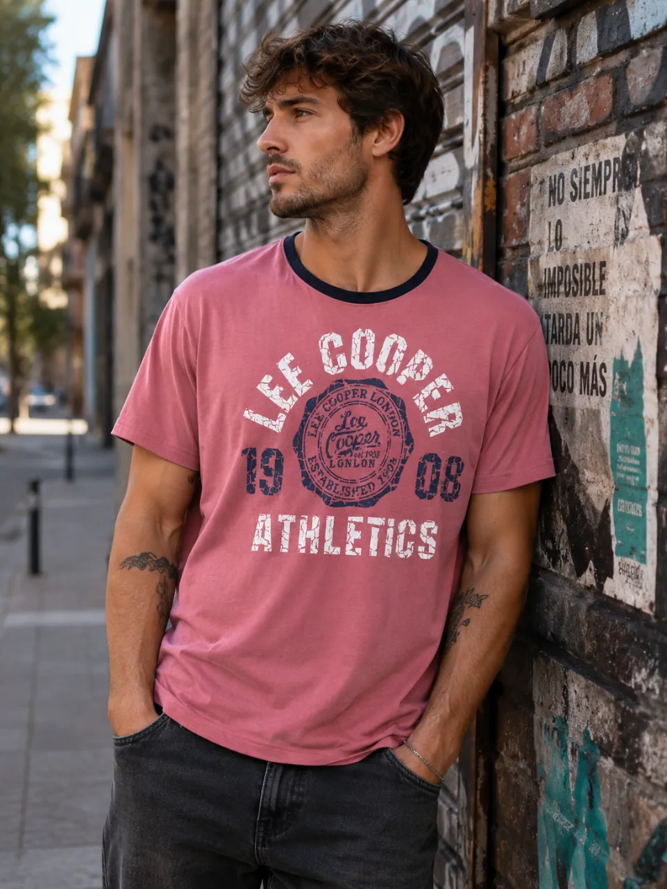 Remera Lee couper · Talle L