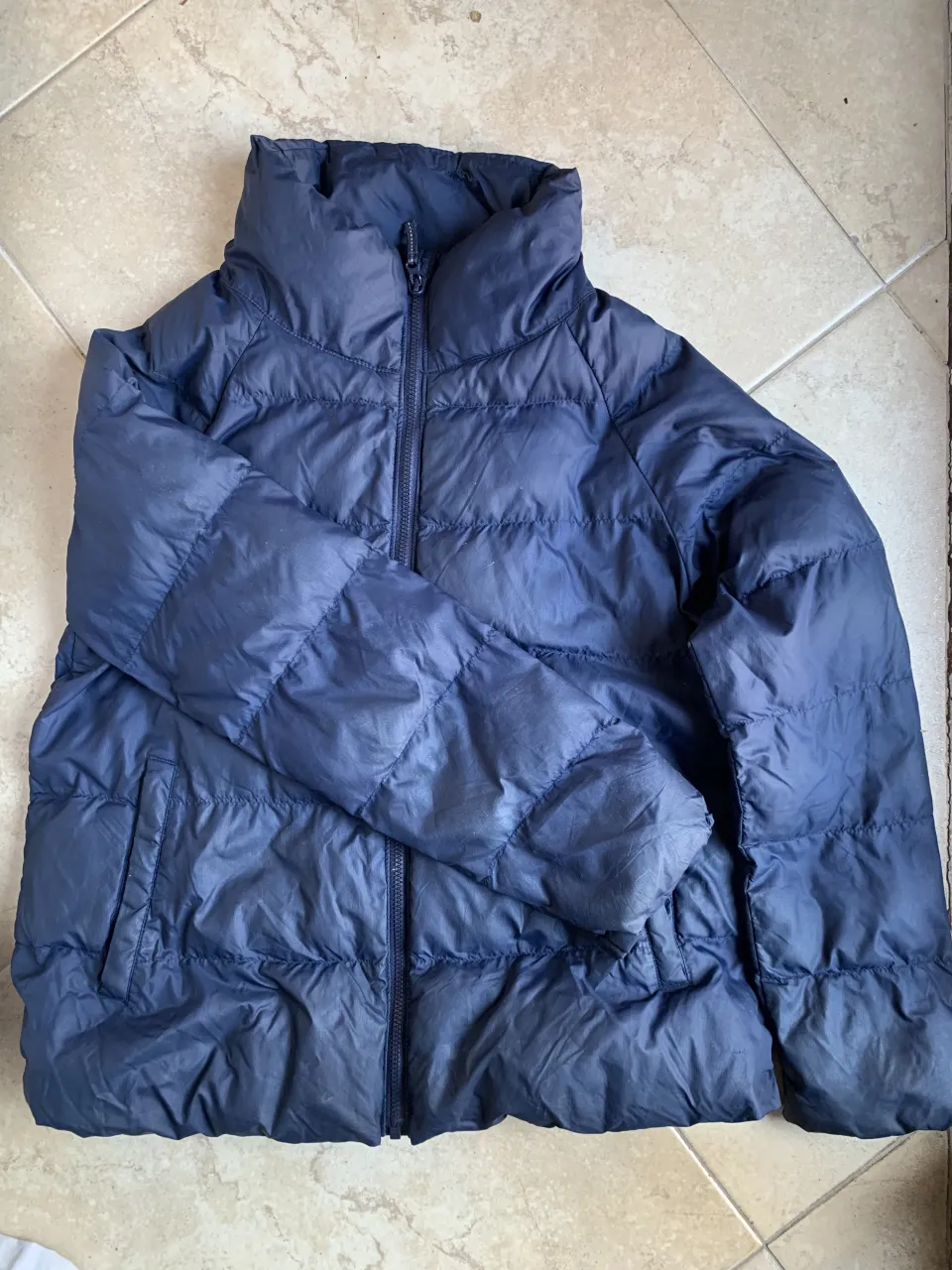 Campera de plumas Uniqlo · Talle 12 años / 152 cm