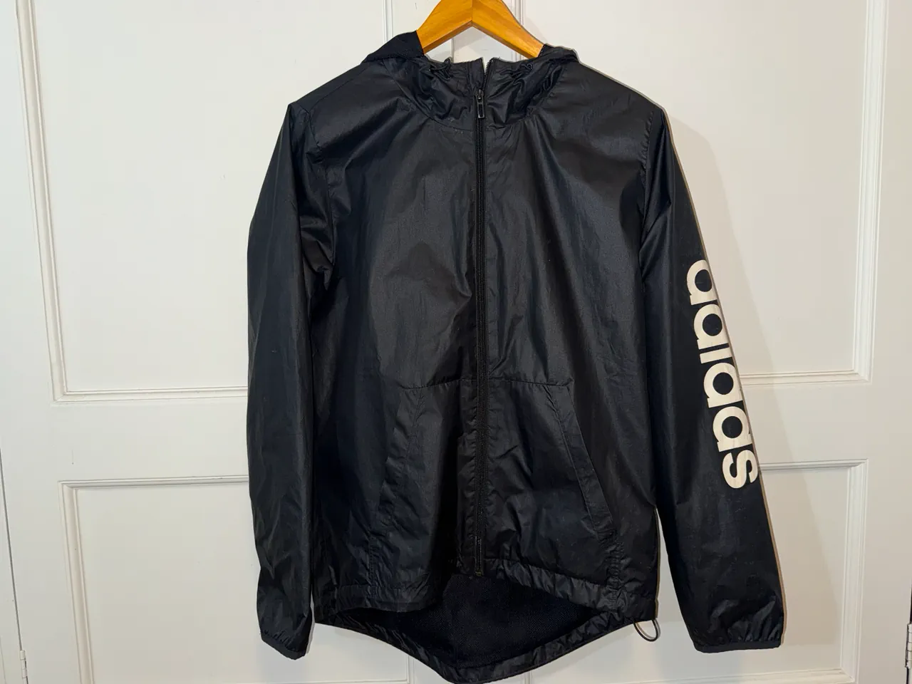 Rompeviento adidas - imagen 1