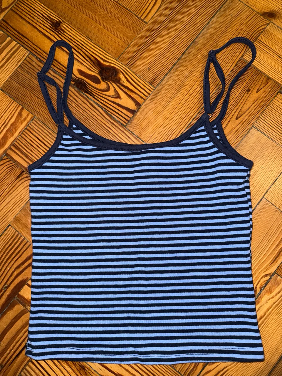 Musculosa edikted - imagen 1