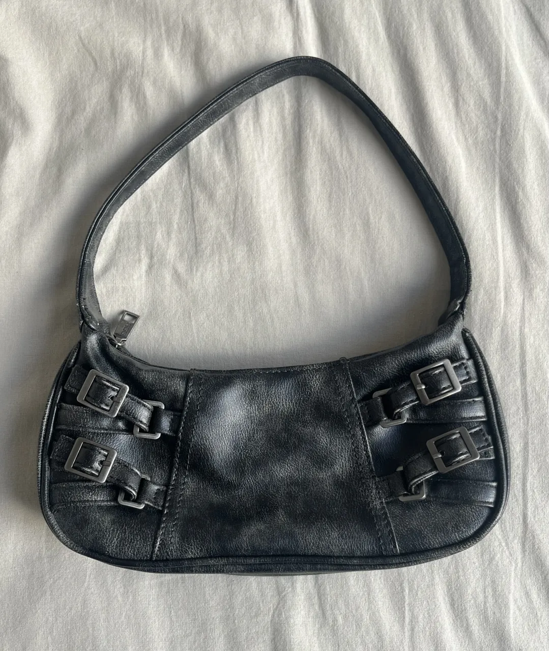 Cartera misako