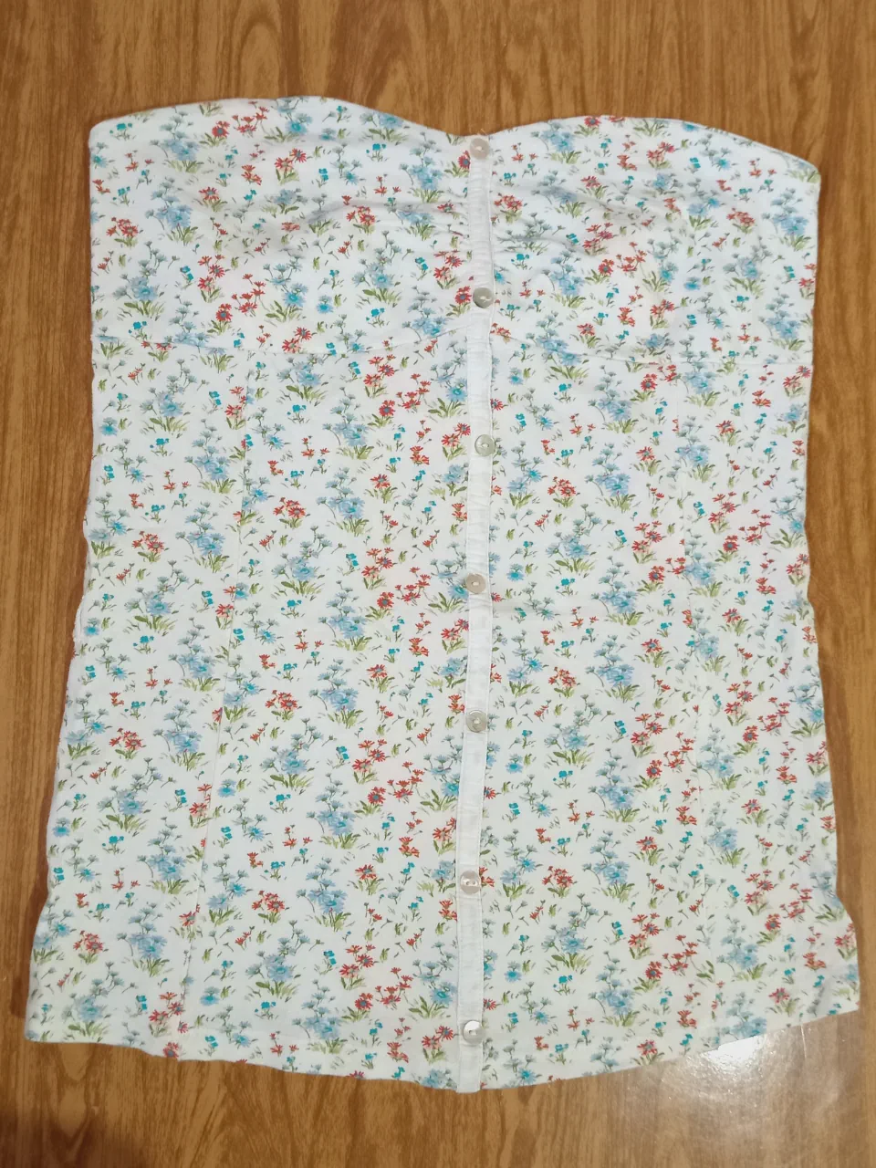Remera Zara Trafaluc · Talle L