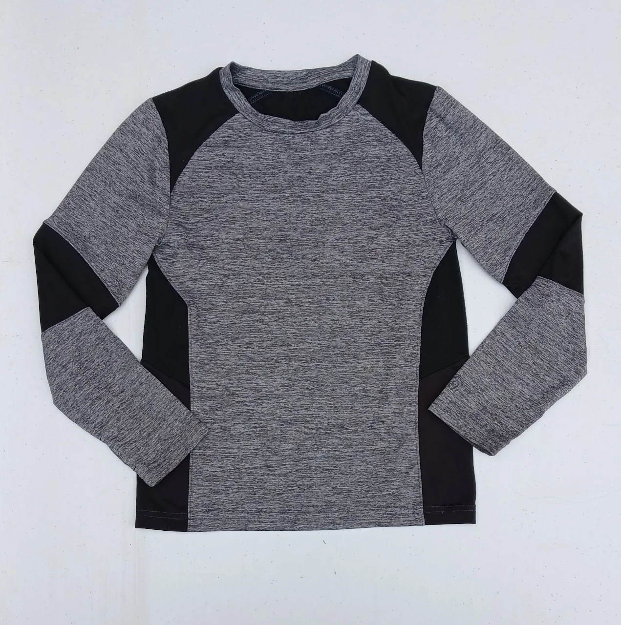 Remera Champion original - imagen 1