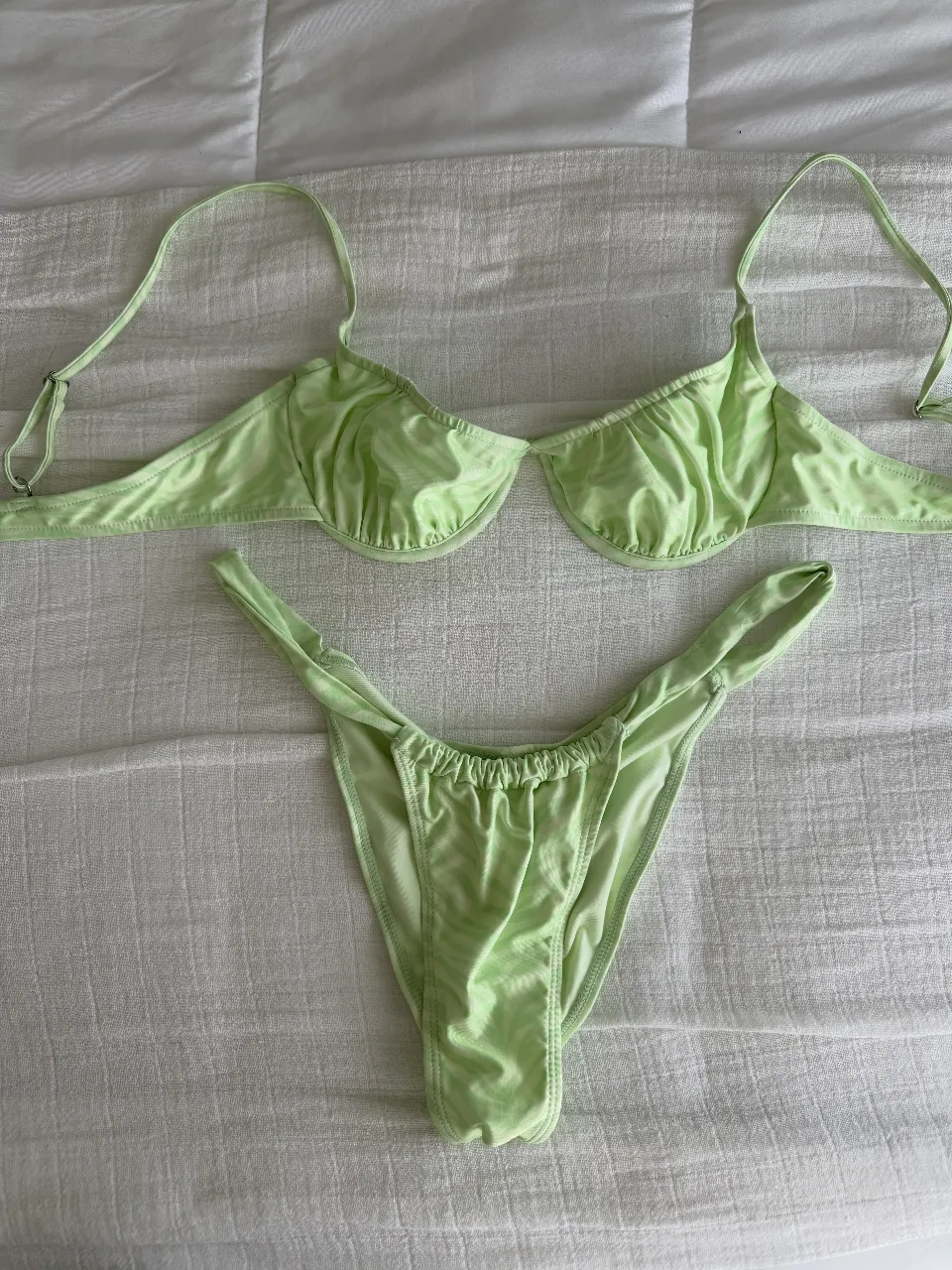 Bikini Bershka · Talle M