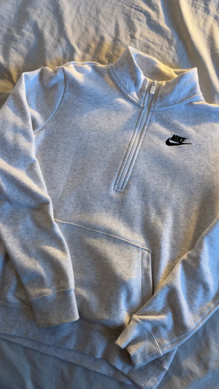 Buzo Nike - imagen 1