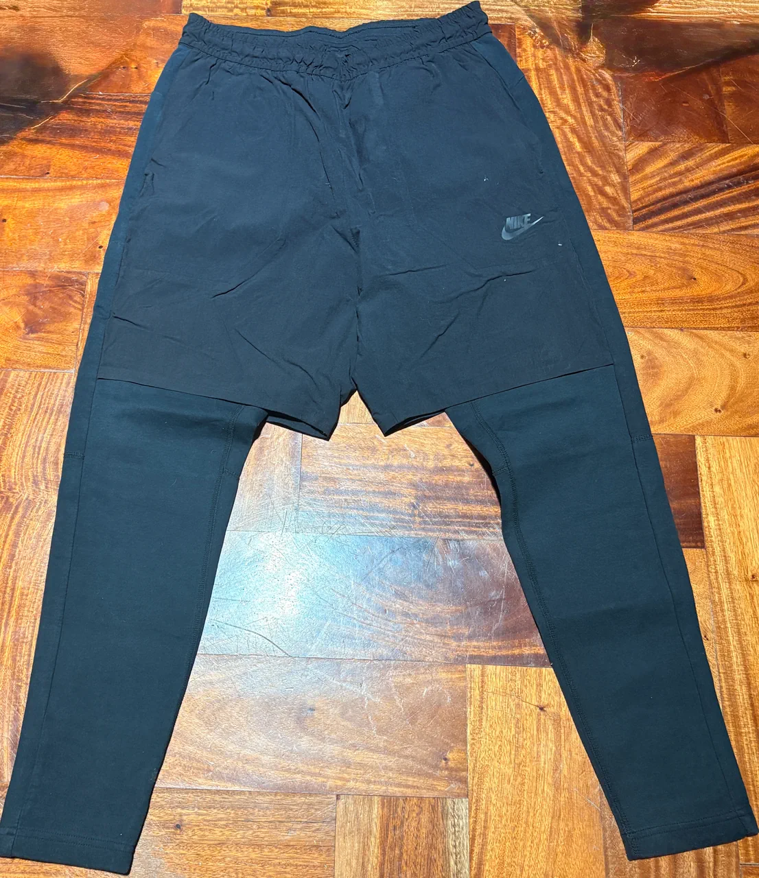 Pantalón Nike · Talle M