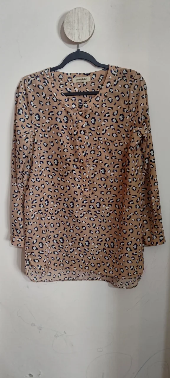 Remera Jazmín Chebar - imagen 1