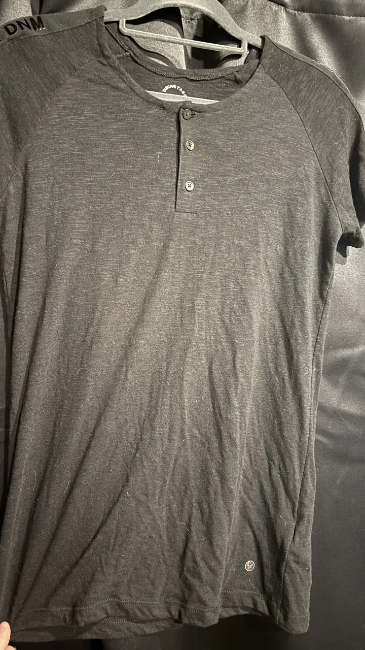 Remera Tascani · Talle XS