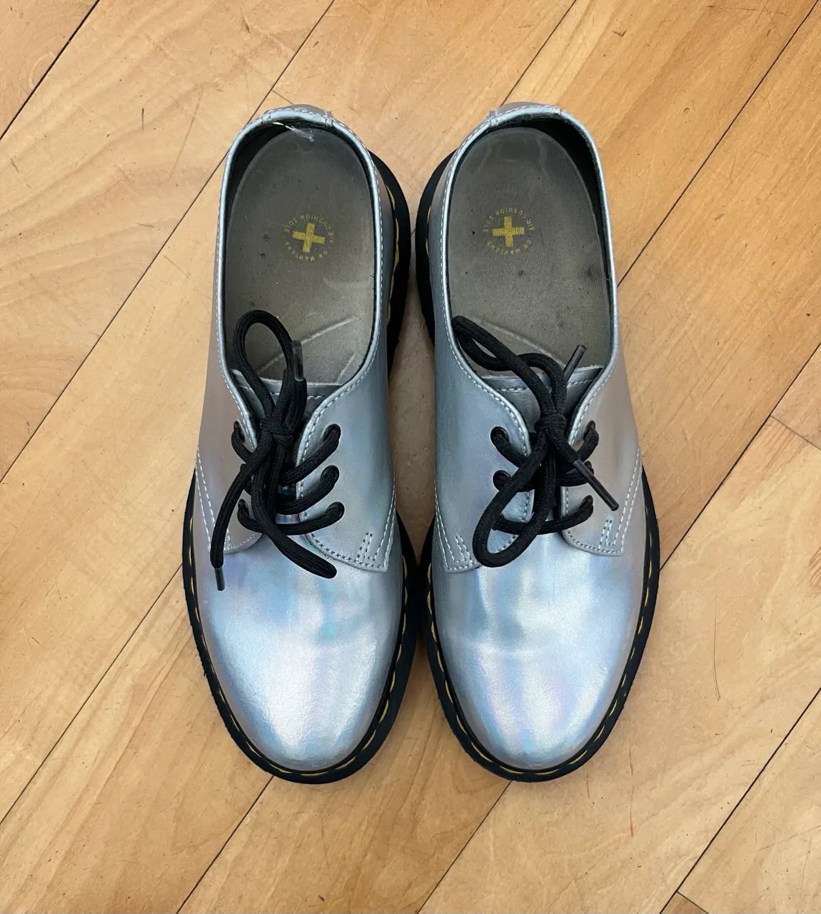 Dr. Martens · Talle EU 38