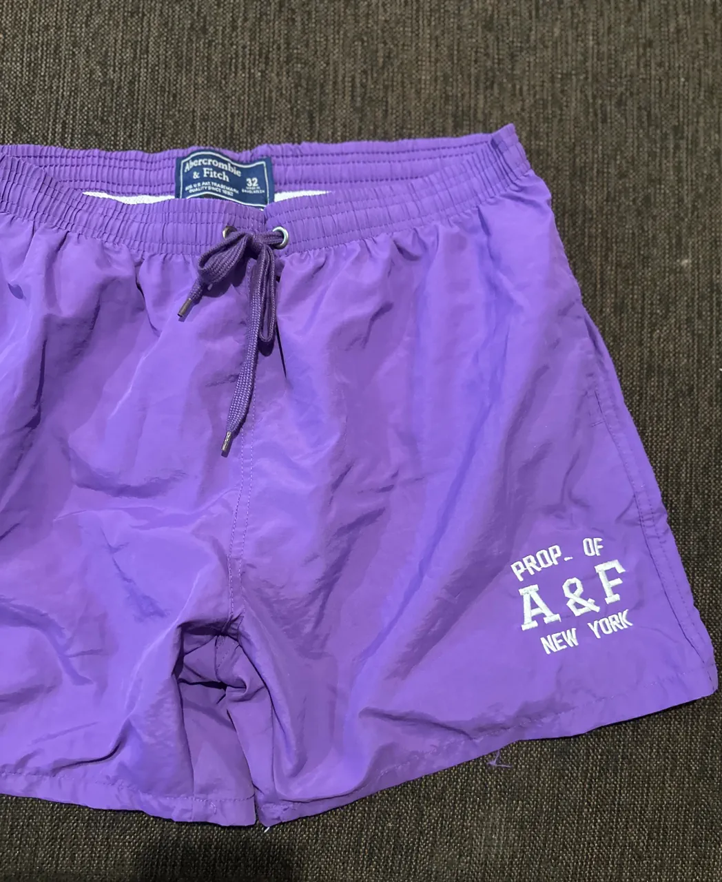 Short Abercrombie & Fitch · Talle US 32