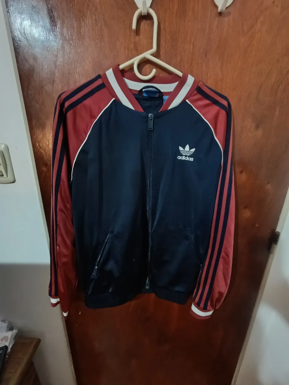 adidas · Talle M