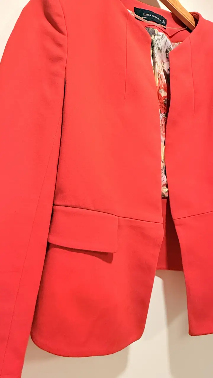 Blazer Zara · Talle L