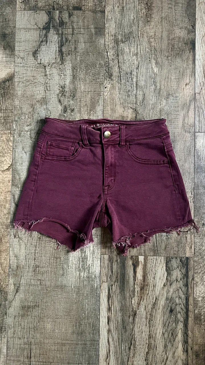 American Eagle Outfitters · Talle US 2