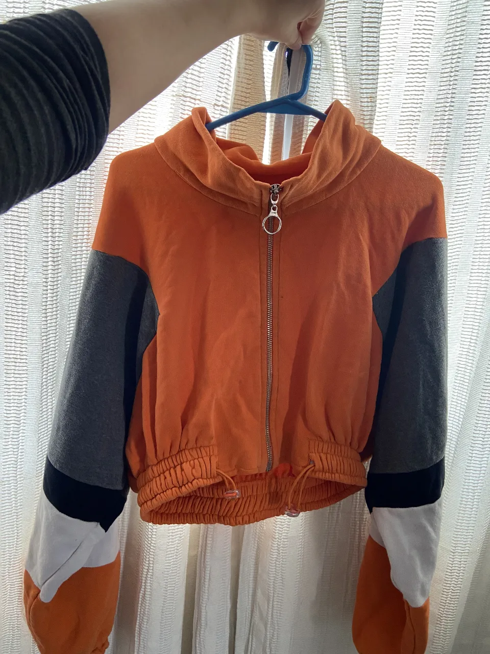 Buzo 47 Street · Talle 2