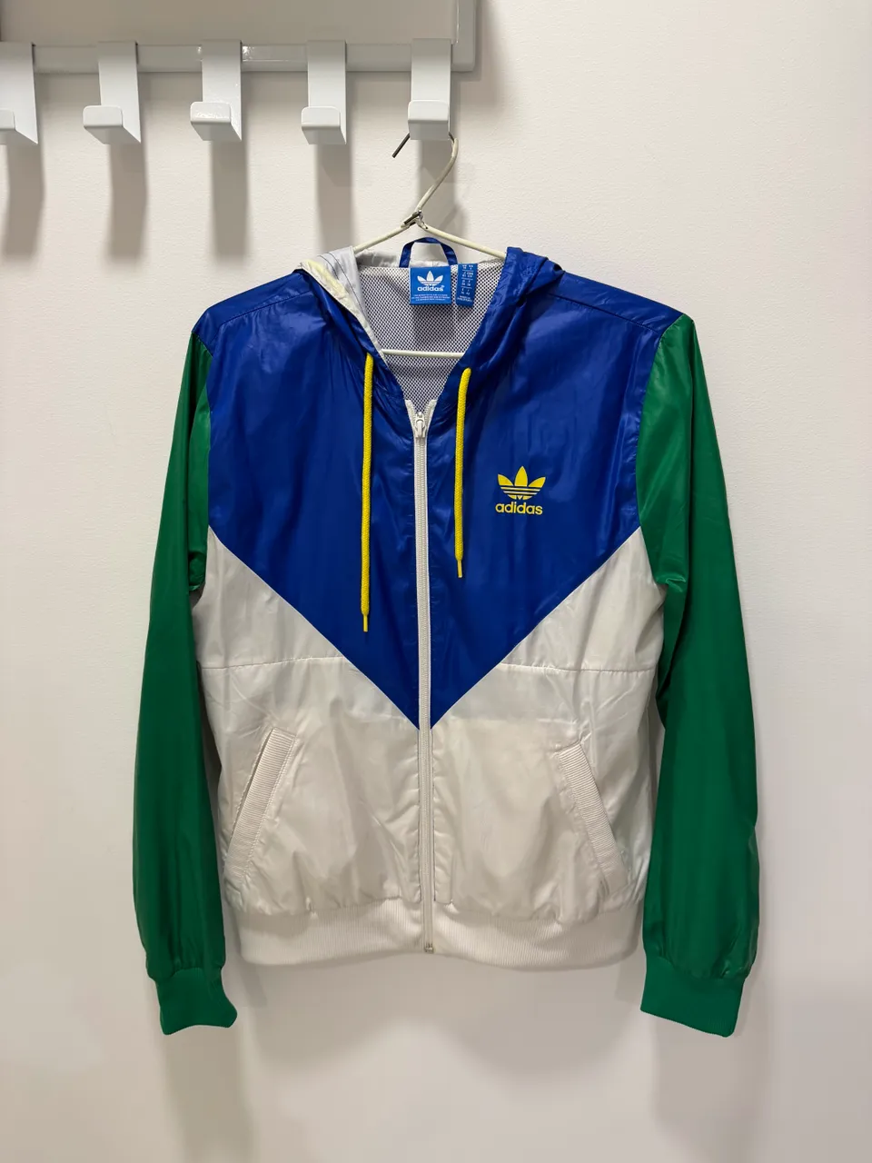 adidas · Talle S