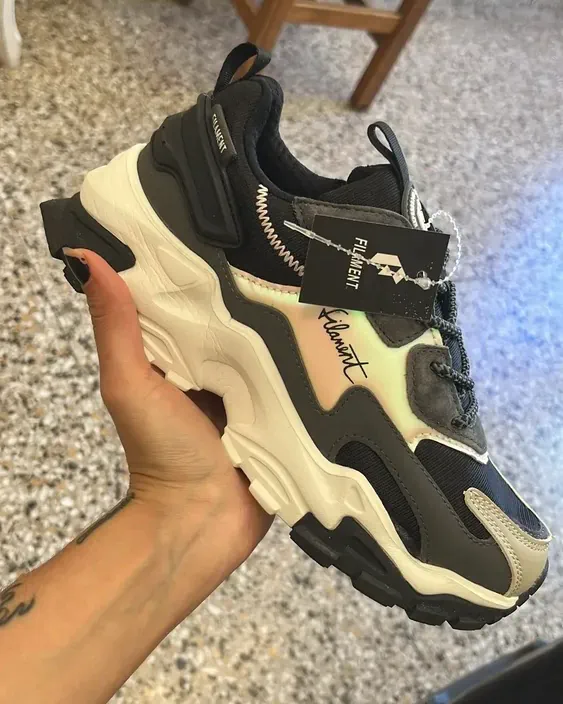 Zapatillas Filament · Talle AR 43