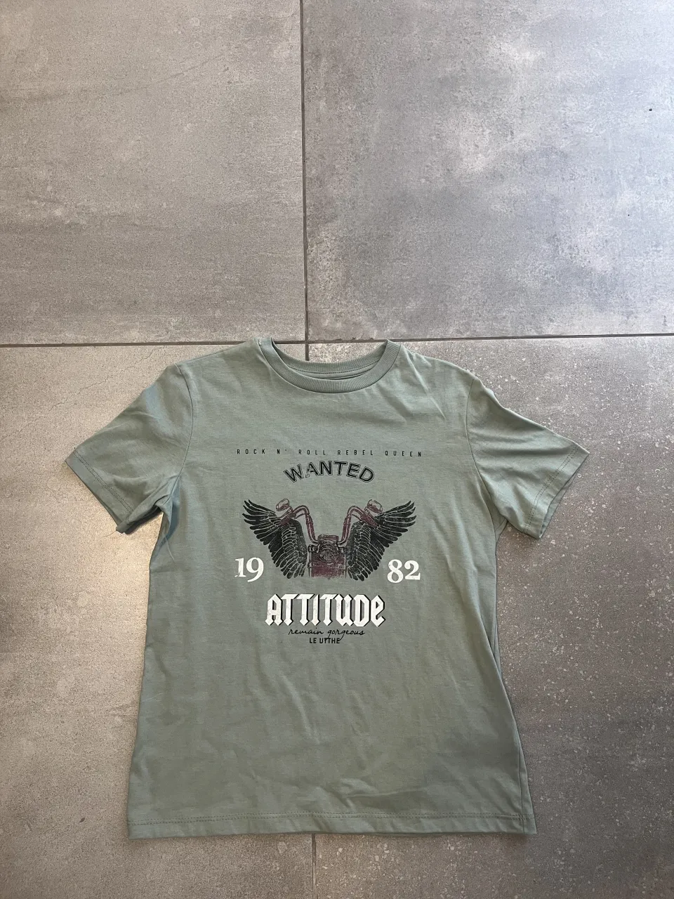 Remera Le Utthe - imagen 1