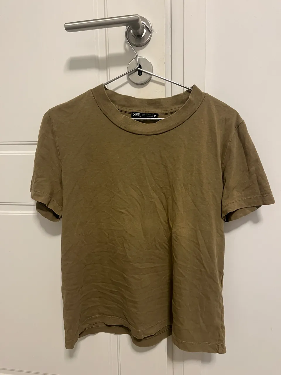 Remera Zara · Talle M