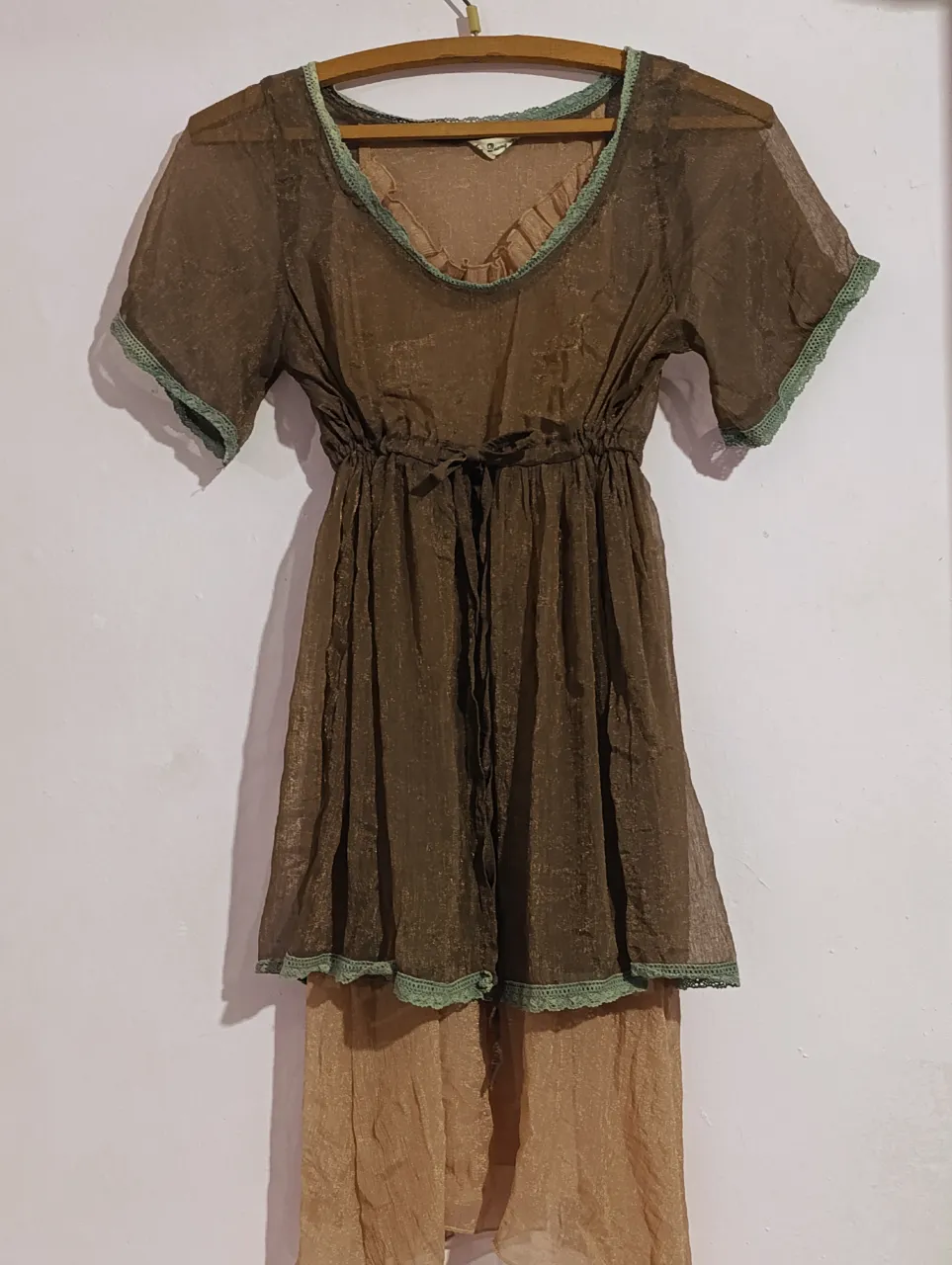 Blusa A ≠ · Talle único