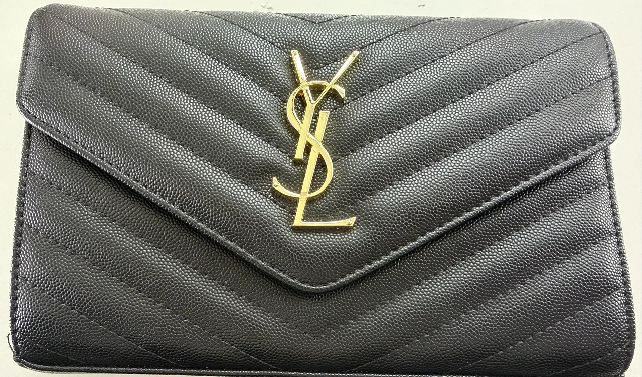 Cartera Yves Saint Laurent - imagen 1