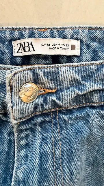 Zara · Talle EU 42