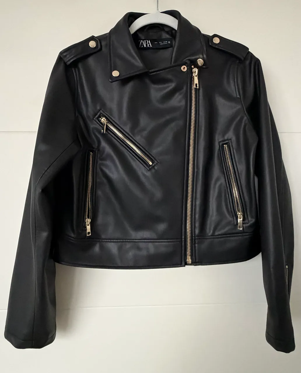Campera Zara · Talle L
