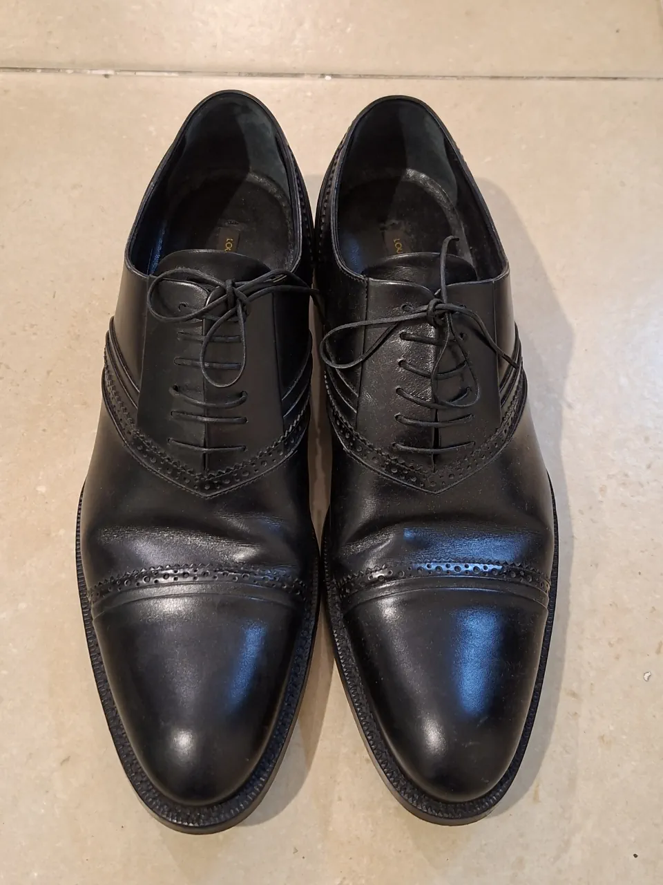Louis Vuitton · Talle AR 43