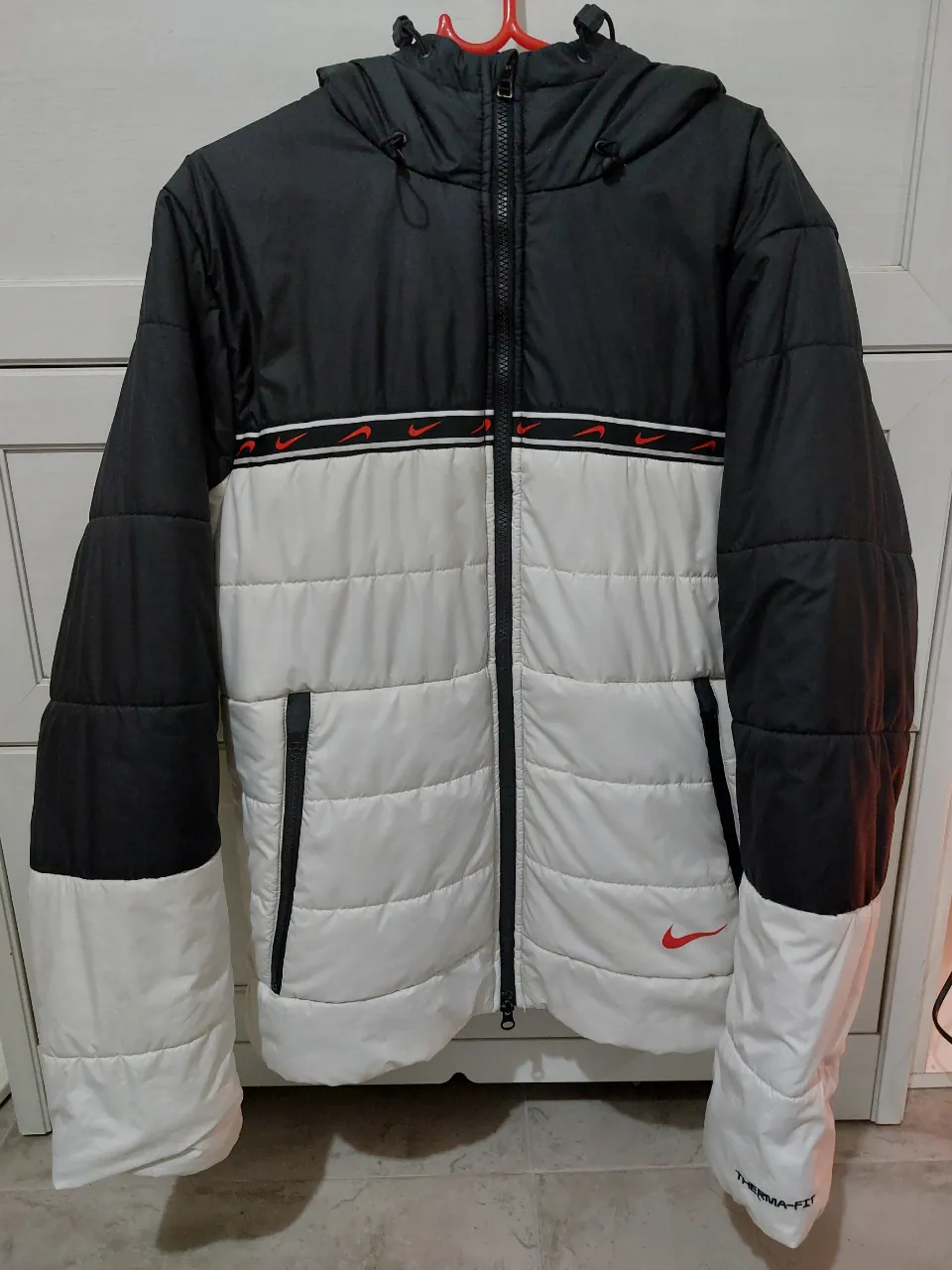 Nike · Talle M