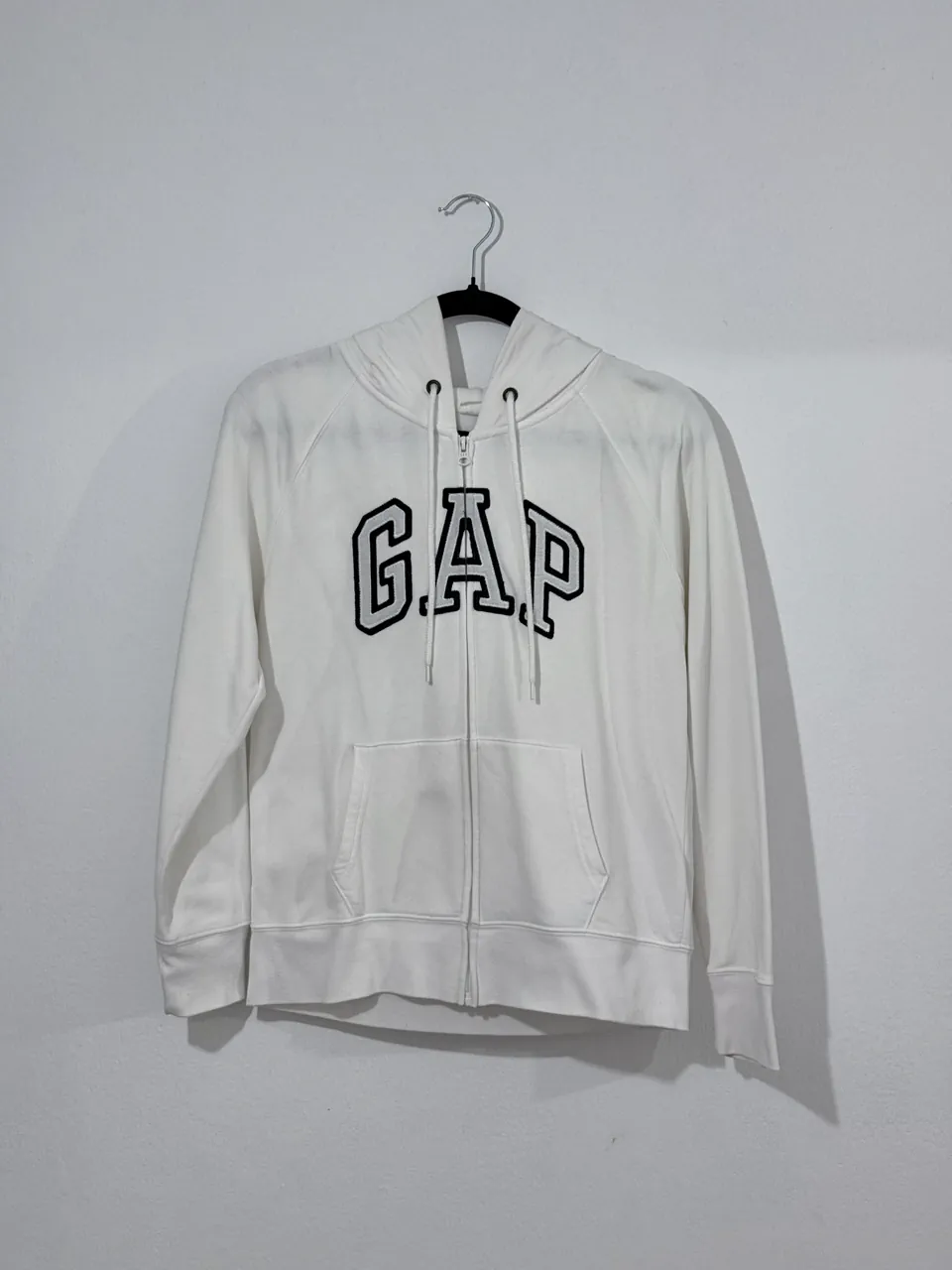 Buzo GAP - imagen 1