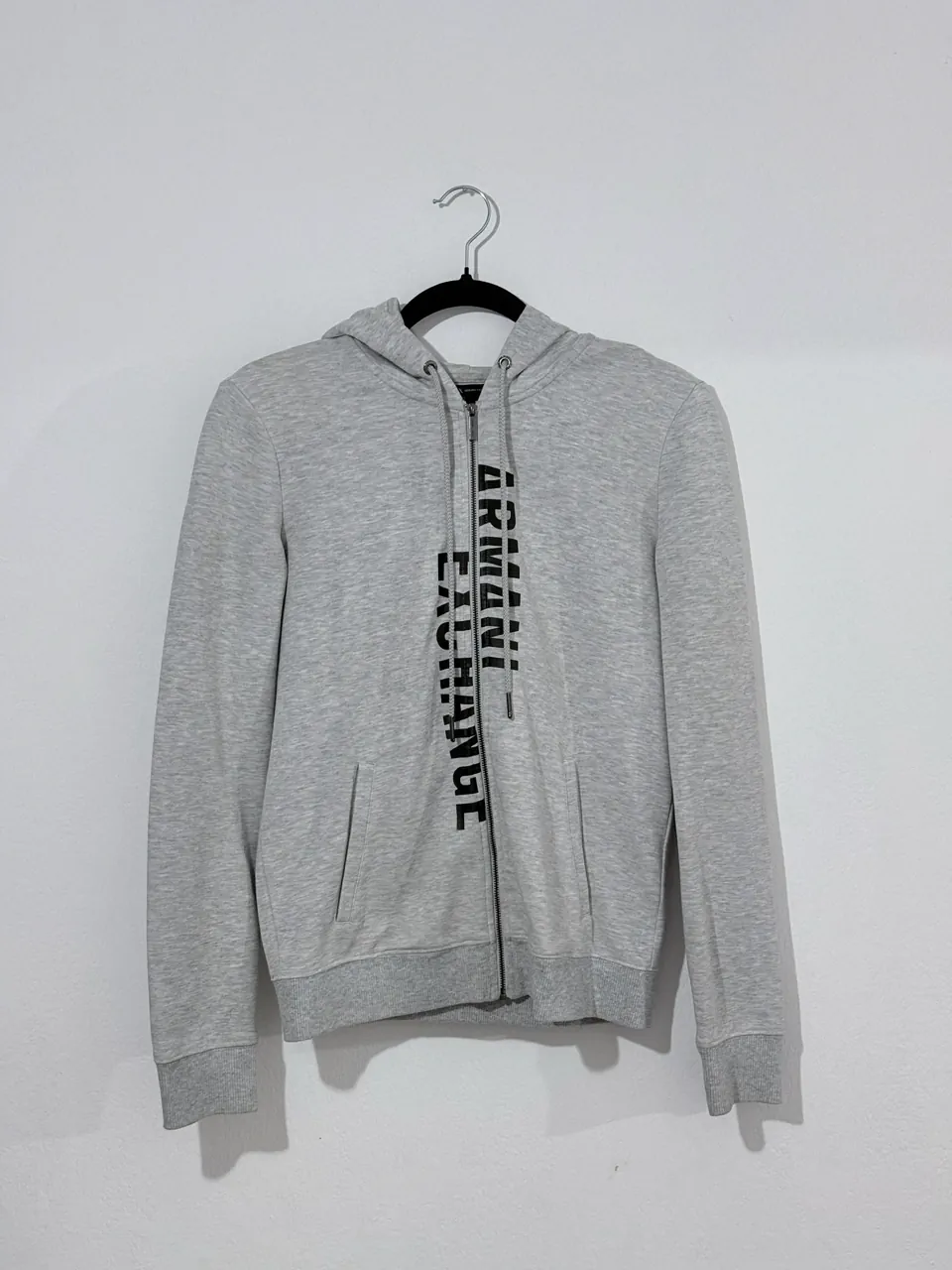 Buzo Armani Exchange · Talle S