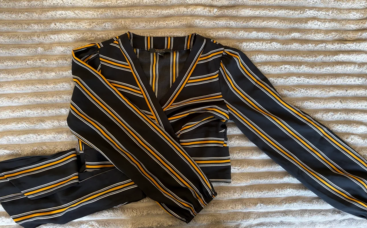 Blusa Forever 21 - imagen 5