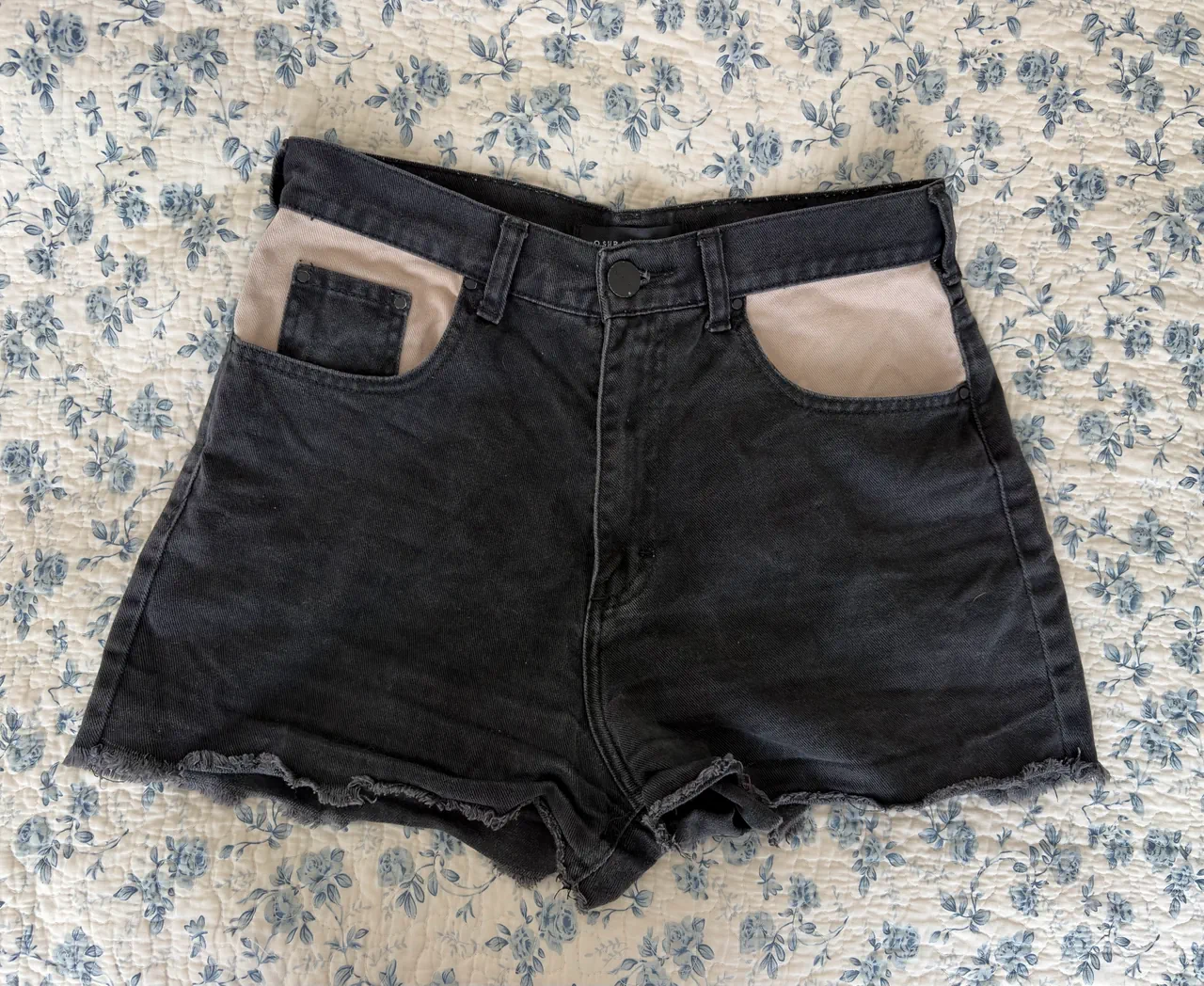 Short Ossira - imagen 1