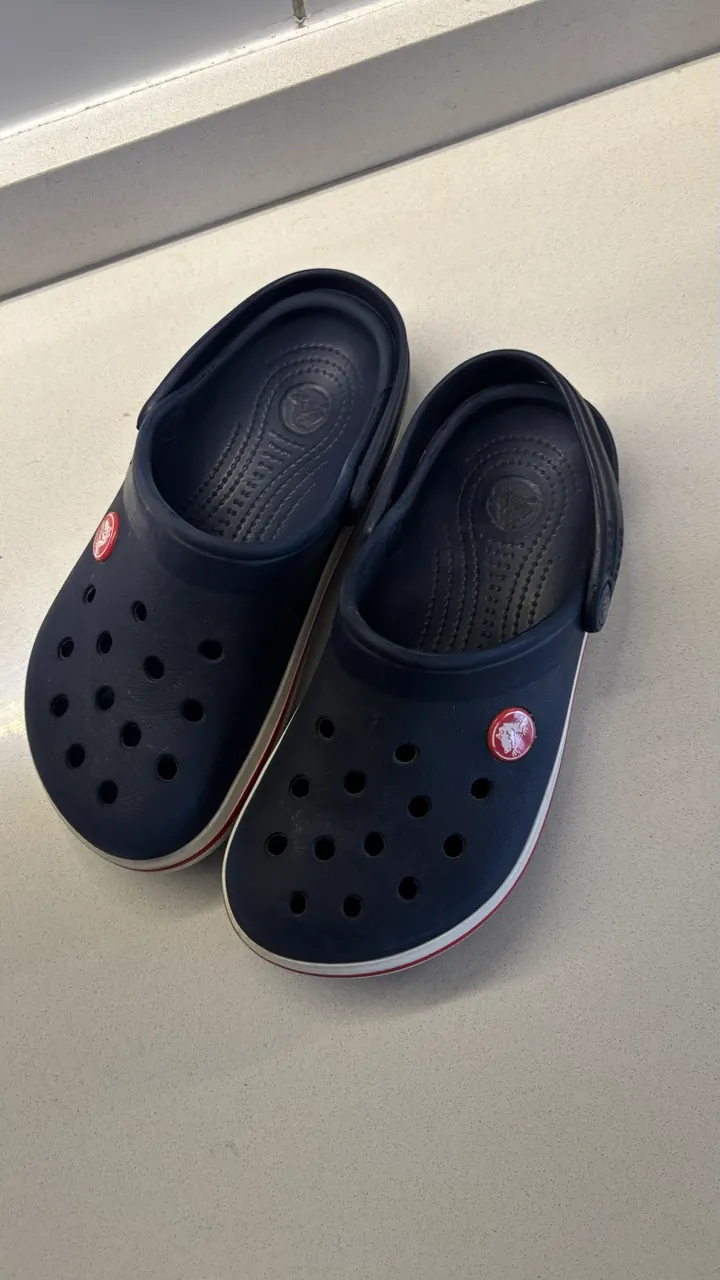 Zueco y mule Crocs · Talle AR 29