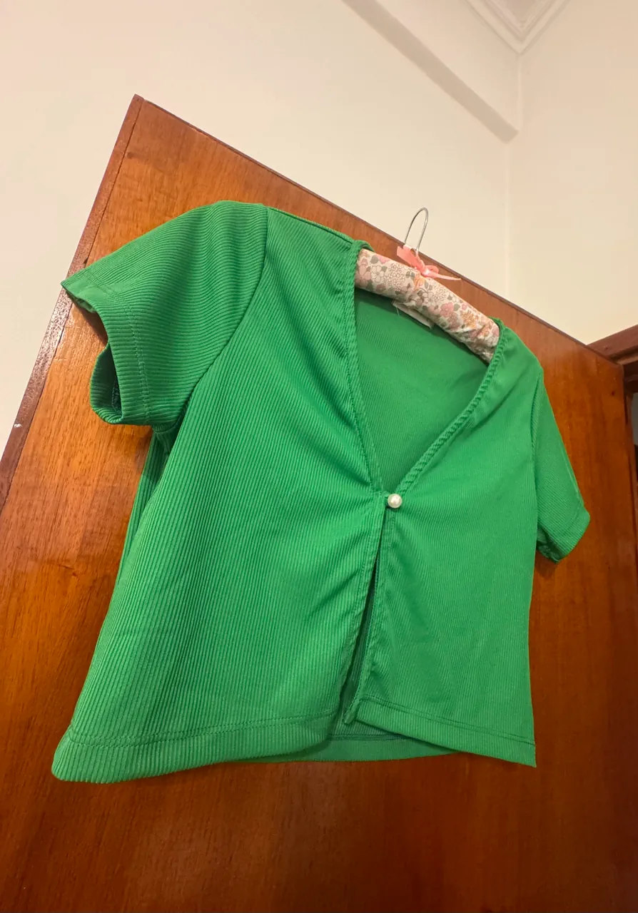 Blusa CAVIAR · Talle L
