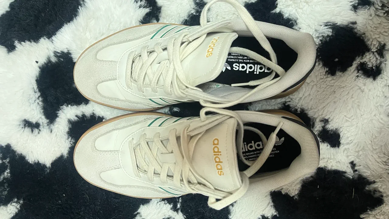 Zapatillas adidas - imagen 1
