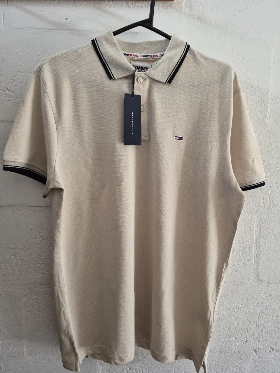 Remera Tommy Hilfiger - imagen 1