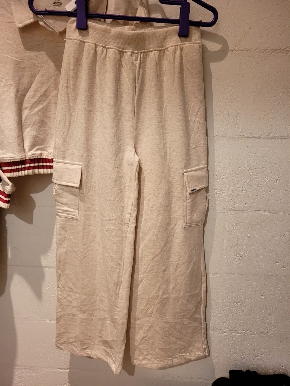 Pantalón DKNY - imagen 1