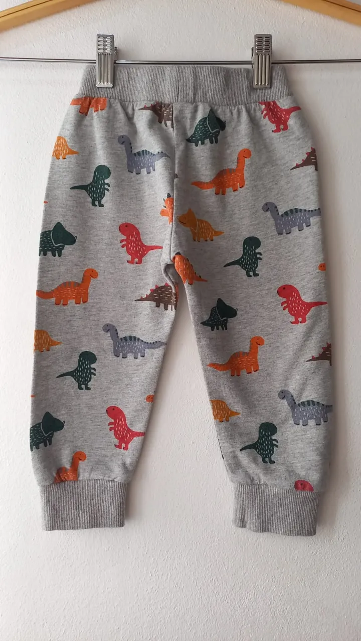 Pantalón Sin marca · Talle 9-12 meses