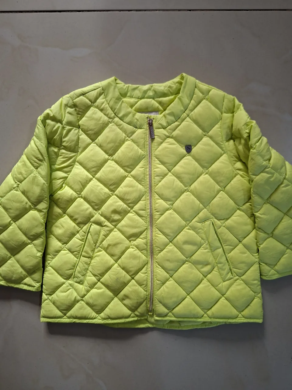 Campera de plumas Importada · Talle 18–24 meses / 86 cm
