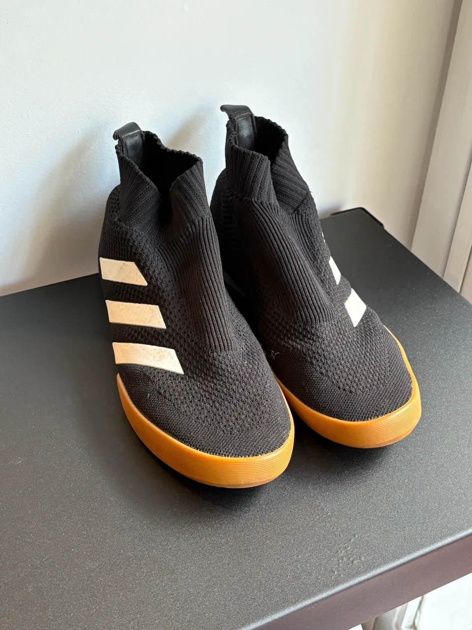 Zapatillas adidas · Talle US 9.5