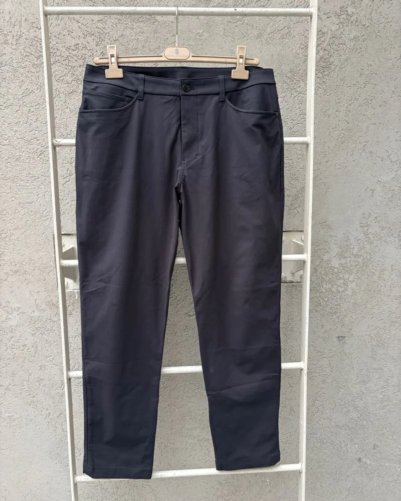 Pantalón Lululemon - imagen 1