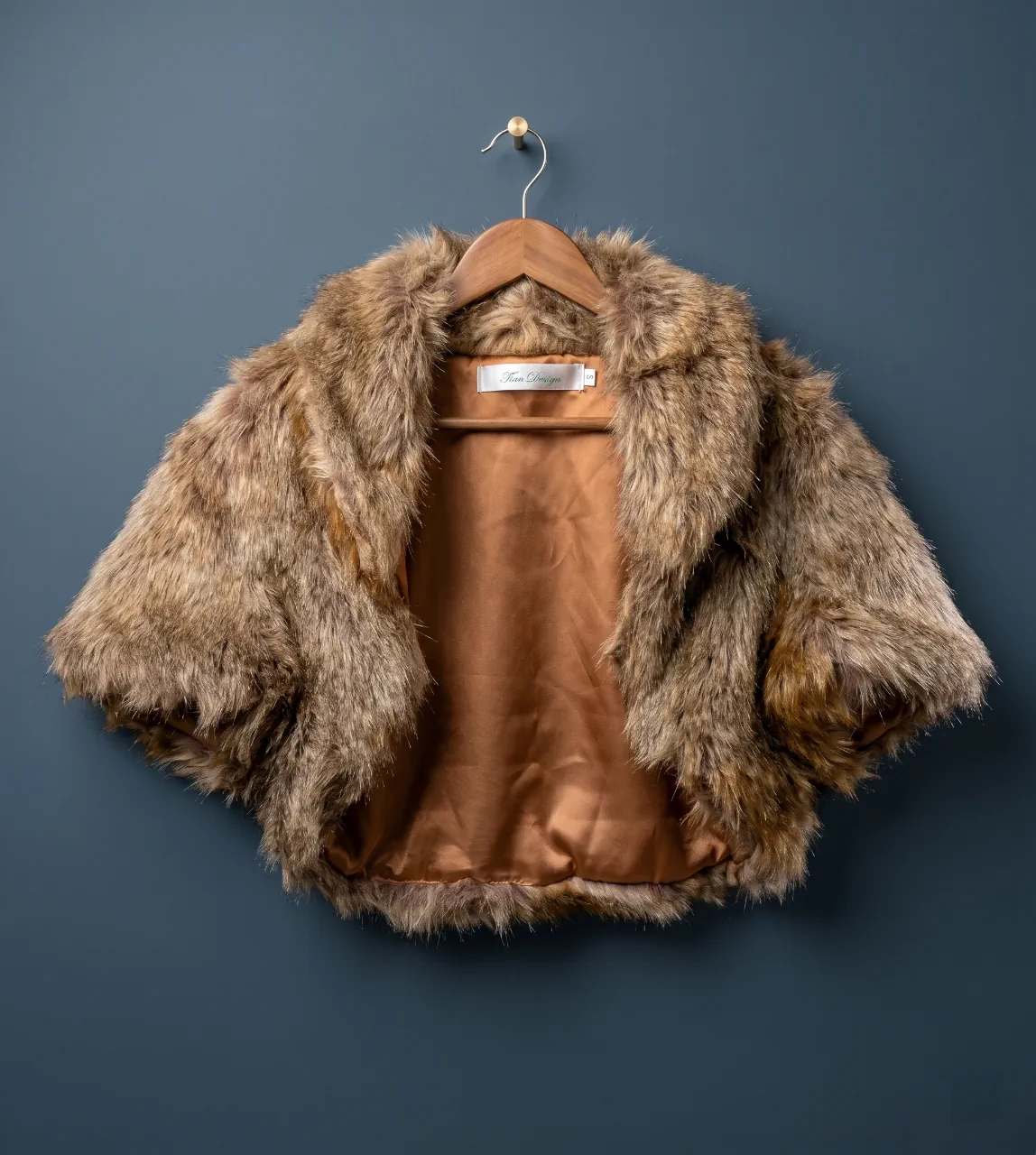 Campera Lion design - imagen 1