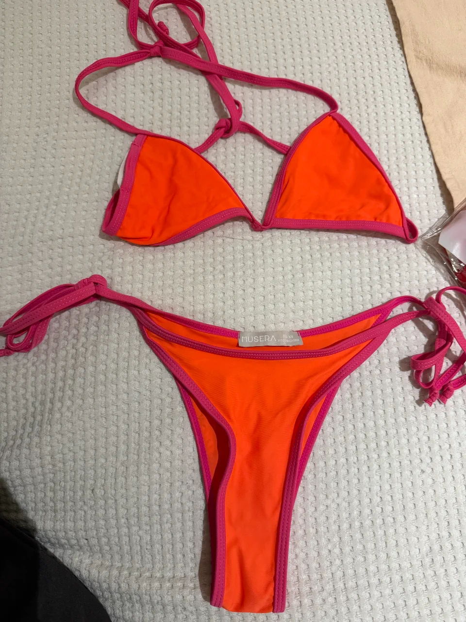 Bikini Musera - imagen 1